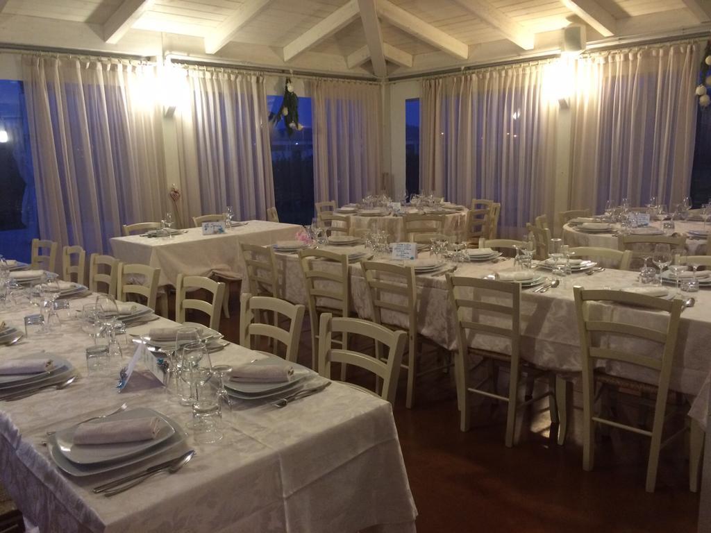 Locanda Borgognina Lucrezia Exteriér fotografie