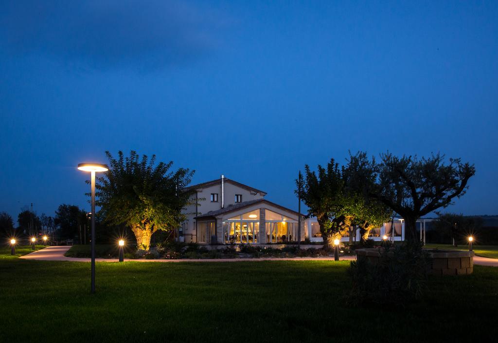 Locanda Borgognina Lucrezia Exteriér fotografie