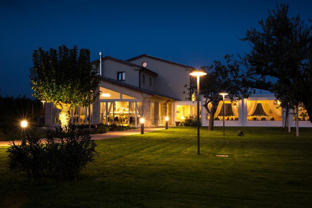Locanda Borgognina Lucrezia Exteriér fotografie