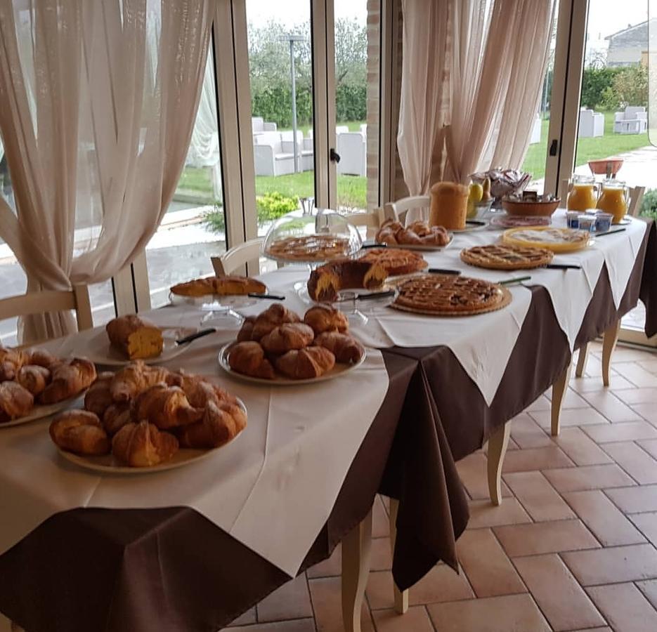 Locanda Borgognina Lucrezia Exteriér fotografie